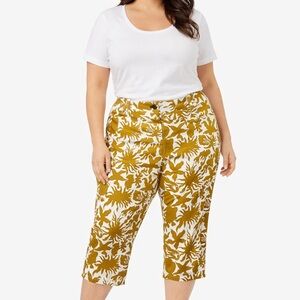 J. Crew city fit Green‎ and White stretch capris/Chinos with Floral Pattern 12